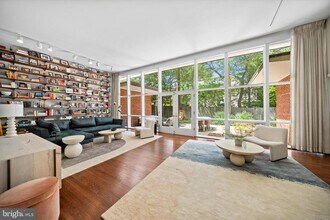 3721 Huntington St NW in Washington, DC - Building Photo - Building Photo