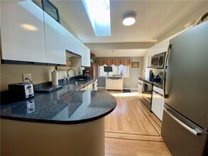 9 Shadow Brook Ln in Smithfield, RI - Building Photo - Building Photo