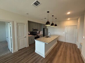 216 Flint Rdg Rd in San Marcos, TX - Building Photo - Building Photo