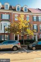 324 Cameron Station Blvd in Alexandria, VA - Building Photo - Building Photo