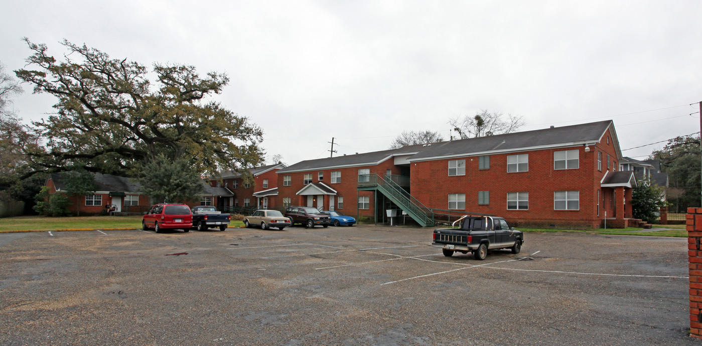 Magnolia Place Apartments in Mobile, AL - Building Photo