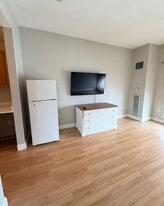 312 Shirley St in Winthrop, MA - Building Photo