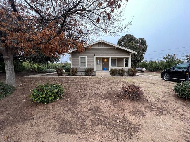 19076 E Central Ave in Sanger, CA - Building Photo - Building Photo