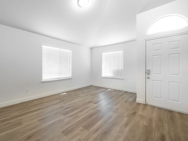 1162 S 1430 E in Provo, UT - Building Photo - Building Photo