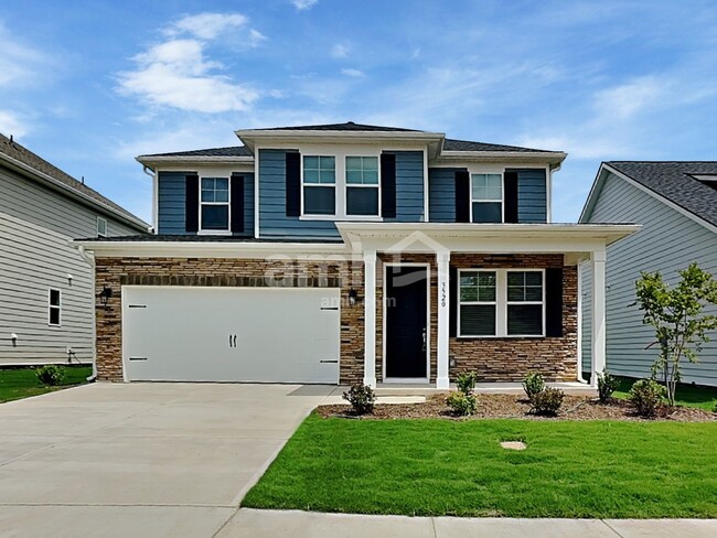 property at 3520 Lincoln Hts Ln