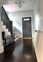 120 Lincoln Ave in Mineola, NY - Foto de edificio - Building Photo