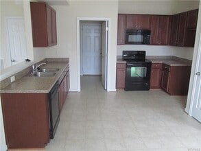 2920 Allens Crossing in Glen Allen, VA - Building Photo - Building Photo