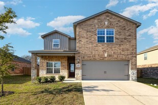 1150 Treeta Trail