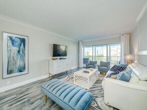 1 Bluebill Ave, Unit 703 in Naples, FL - Building Photo - Building Photo