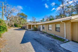 271 Bermuda Rd in Tallahassee, FL - Building Photo - Building Photo