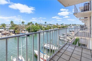 1777 SE 15th St in Fort Lauderdale, FL - Building Photo
