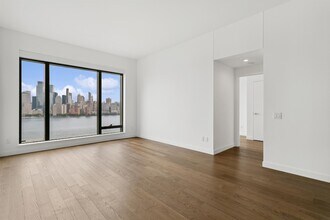 99 Hudson St, Unit 2008 in Jersey City, NJ - Foto de edificio - Building Photo