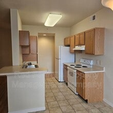 7965 Preserve Cir in Naples, FL - Building Photo - Building Photo