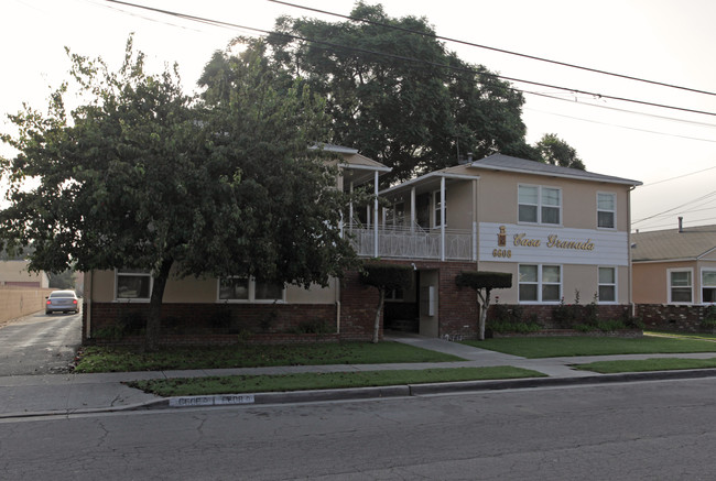 Casa Granada in Bell, CA - Building Photo - Building Photo