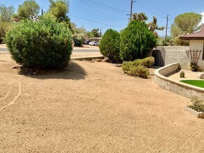 7686 Bannock Trail in Yucca Valley, CA - Building Photo - Building Photo
