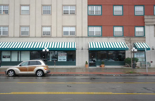 Hertel Park Senior Residences in Buffalo, NY - Building Photo - Building Photo