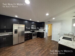 1328 Karok St in Orlando, FL - Building Photo - Building Photo