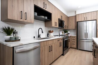 Alexan Woodinville in Woodinville, WA - Foto de edificio - Building Photo