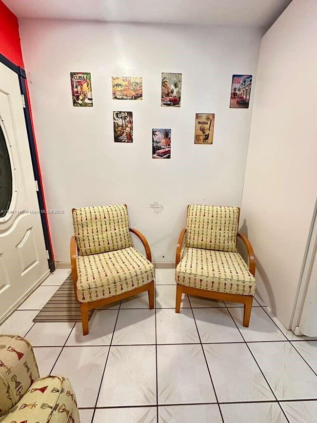 935 SW 11th Ave in Miami, FL - Building Photo - Building Photo