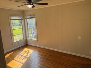 7920 Findlay St in Houston, TX - Foto de edificio - Building Photo