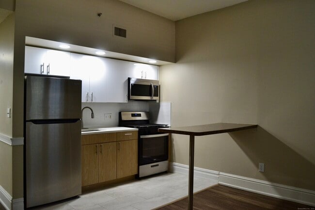 property at 152 Temple St
