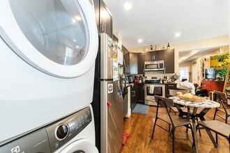 1564 Tremont St, Unit 2 in Boston, MA - Building Photo - Building Photo