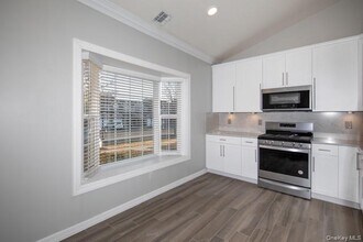 46 Village Green Dr in Port Jefferson Station, NY - Building Photo - Building Photo