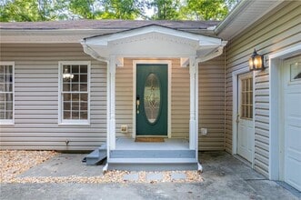 218 River Dr in Dahlonega, GA - Building Photo - Building Photo