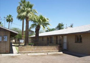 6714 N 60th Ave in Glendale, AZ - Building Photo - Building Photo