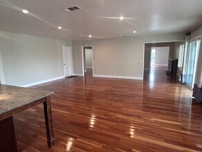 2332 Camino Del Sol in Fullerton, CA - Building Photo - Building Photo