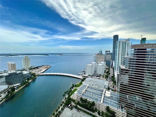 property at 495 Brickell Ave