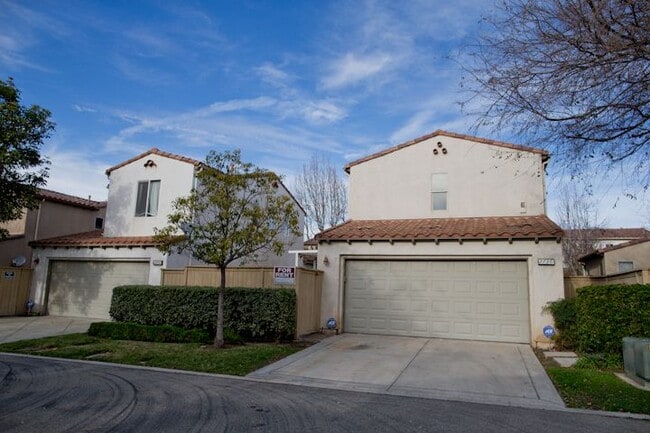 2736 Detroit Dr in Oxnard, CA - Building Photo - Building Photo