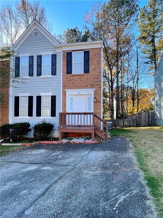 1122 Overland Hill Trce in Norcross, GA - Building Photo