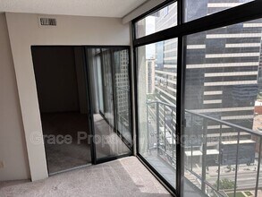 1777 Larimer St in Denver, CO - Building Photo - Building Photo