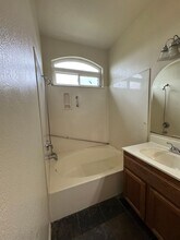 8167 Gualala Ct in Sacramento, CA - Building Photo - Building Photo