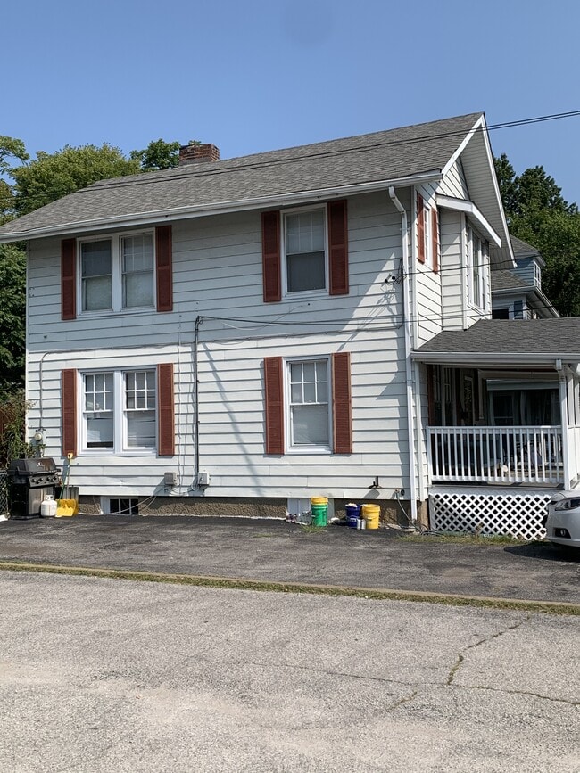 property at 437 S Elm Ave