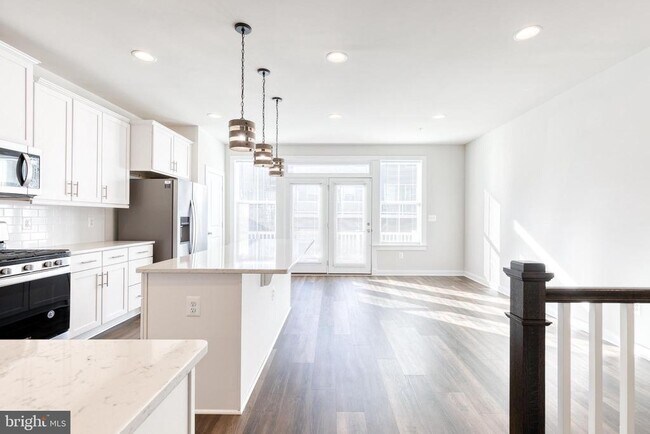 property at 1424 Becknel Ave