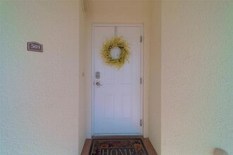 17735 Gulf Blvd, Unit 501 in Redington Shores, FL - Building Photo - Building Photo