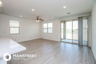 4576 Stonecrop Dr in San Tan Valley, AZ - Foto de edificio - Building Photo