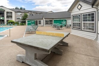Stadium Park in Eugene, OR - Building Photo - Building Photo