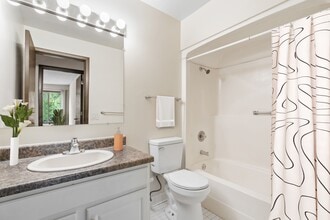 Como Park Apartments in St. Paul, MN - Foto de edificio - Building Photo