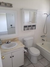 4475 Dale Ave, Unit 211 in La Mesa, CA - Building Photo - Building Photo