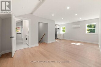 124 Colborne St in Kawartha Lakes, ON - Building Photo - Building Photo