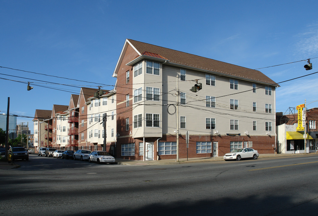 Christiana Village Apartments in Wilmington, DE - Building Photo