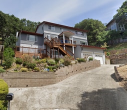3286 Oak Ct in Belmont, CA - Building Photo - Building Photo