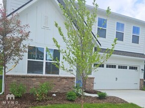 16960 Sandhurst Pl in Westfield, IN - Building Photo - Building Photo