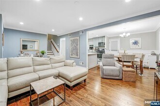 194 Delmar Ave in Glen Rock, NJ - Building Photo - Building Photo