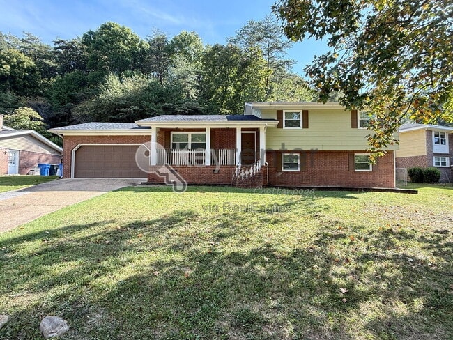 property at 1018 Brynewood Terrace