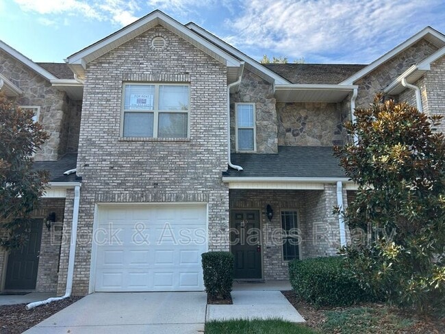 45 Four Farms Cir in Greensboro, NC - Building Photo - Building Photo