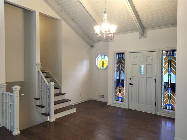 2571 Rocky Springs Dr NE in Marietta, GA - Building Photo - Building Photo